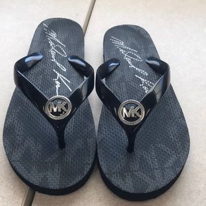 Michael Kors Flip Flops MK size 6.5